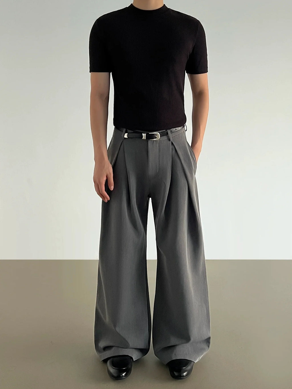 Pleated Wide-Leg A-Line Pants