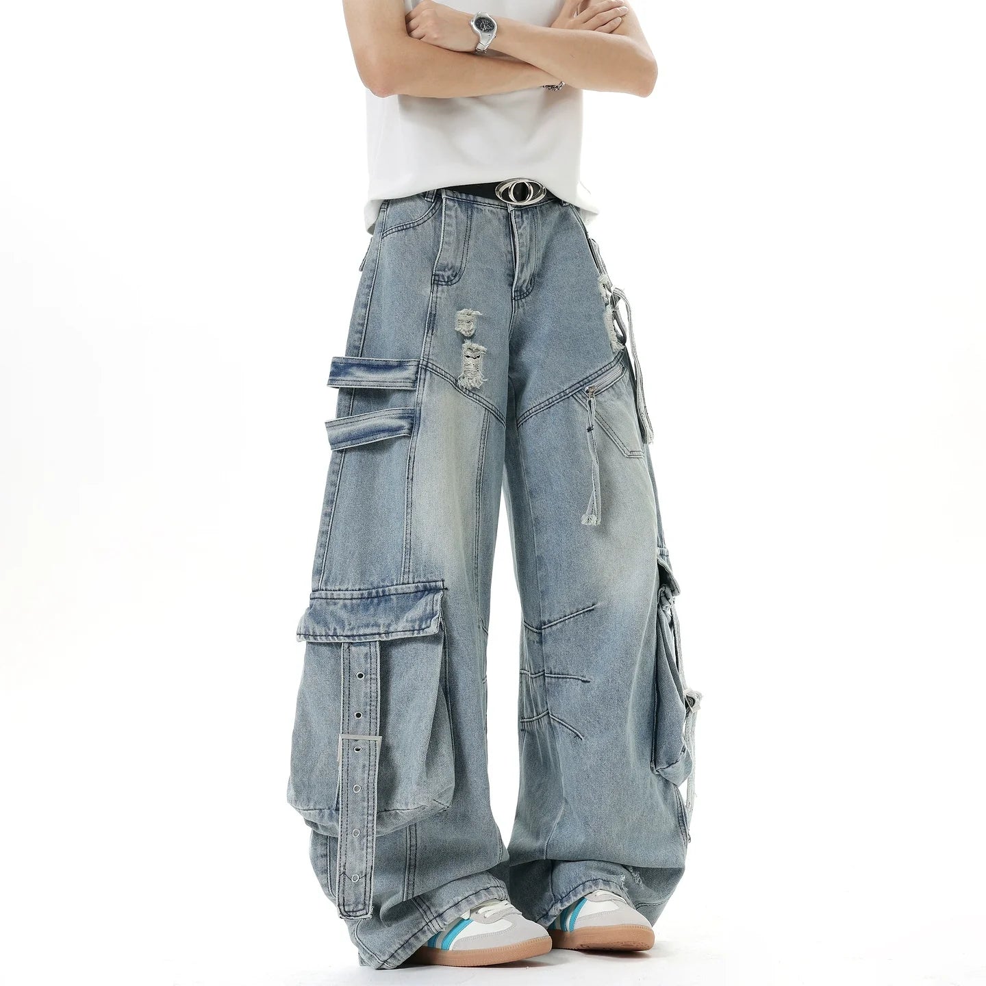 Multi-Pocket Wide Leg Cargo Jeans