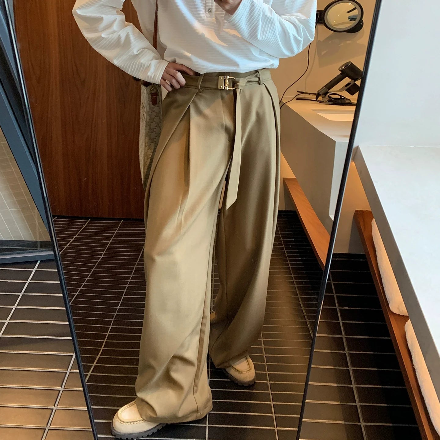 Straight Fit Wide-Leg Pants