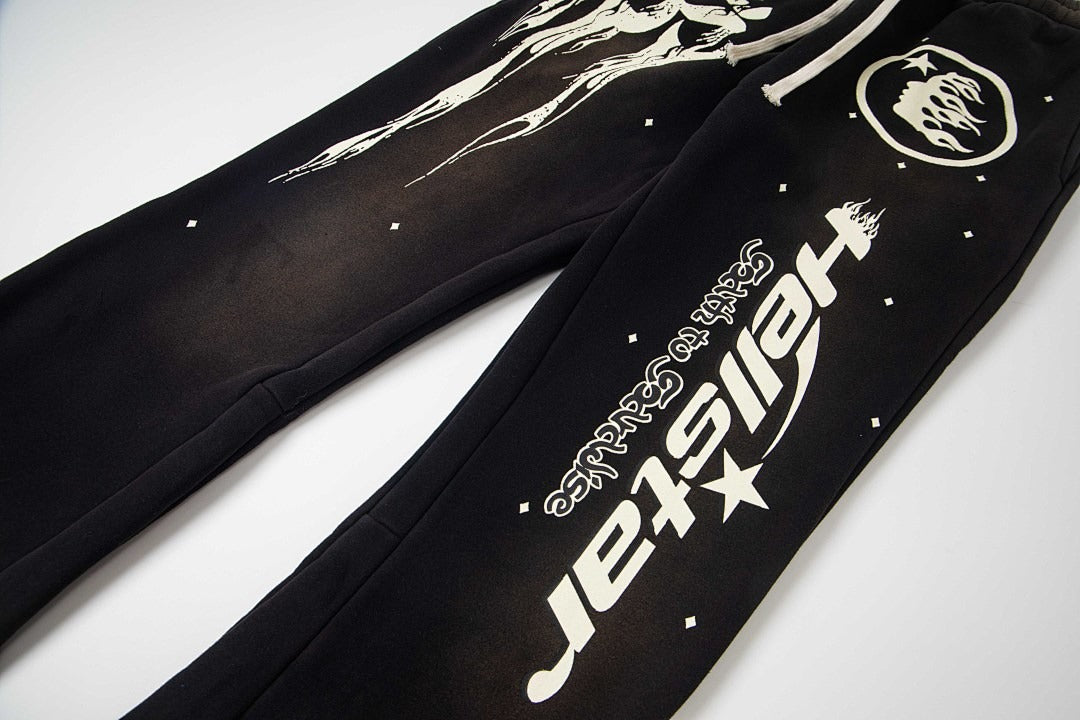 Hellstar Fleece Washed Graphic Sweatpants (Black)